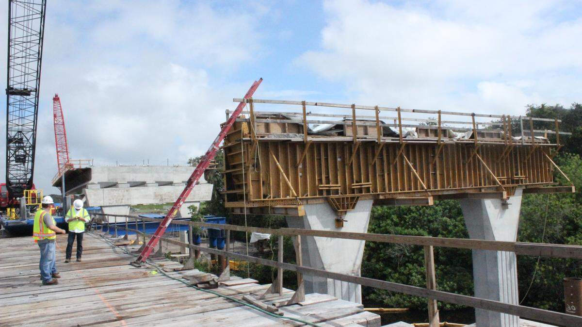 Construction of the Fort Hamer Bridge started in 2015, and is expected to be completed in early 2017. 
 JAMES A. JONES JR./Bradenton Herald