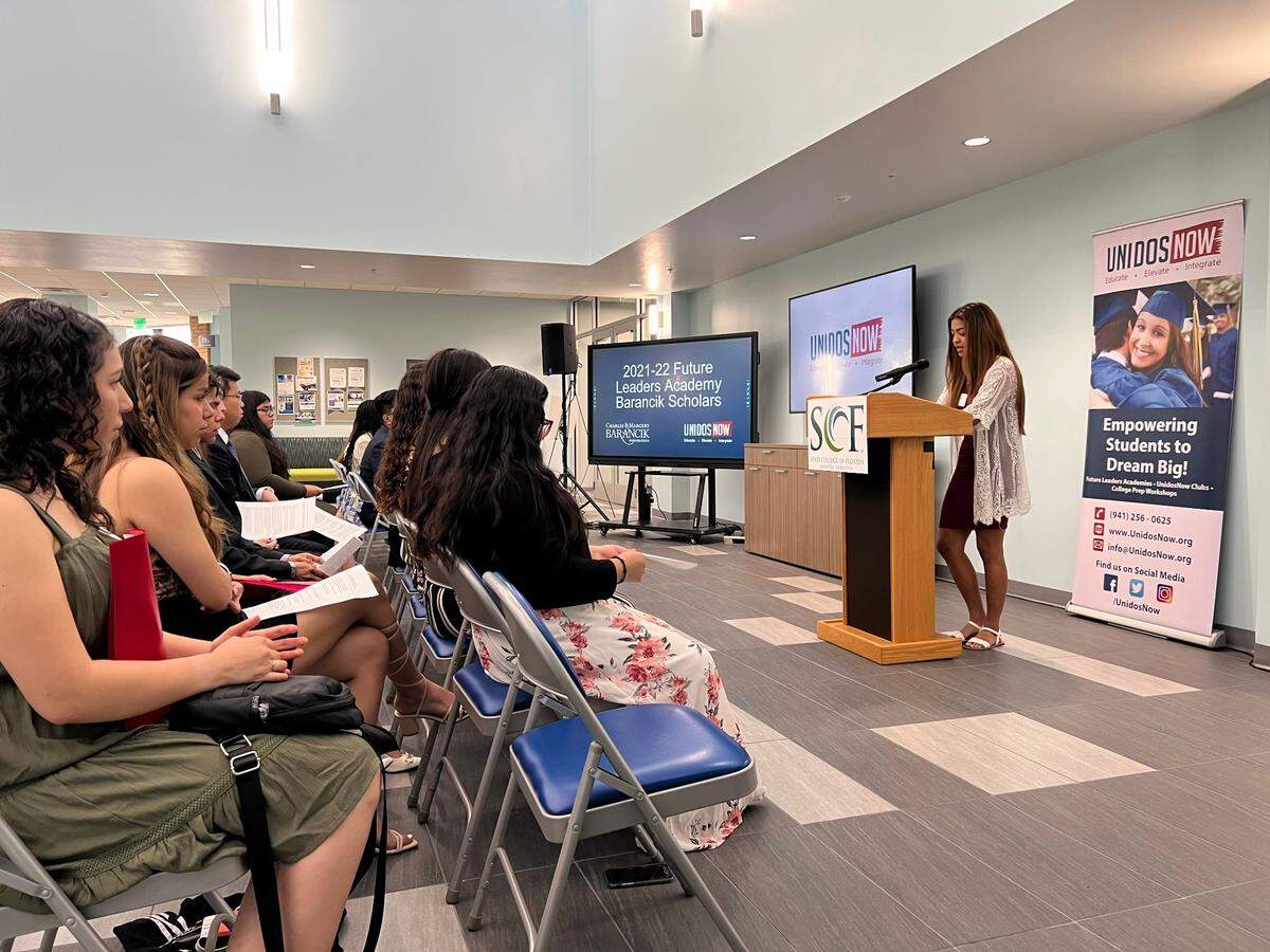 UnidosNow’s 2022 Decision Day celebrated Future Leaders Academy Barancik Scholars, who shared with attendees the post-secondary path they’ve chosen to pursue.
