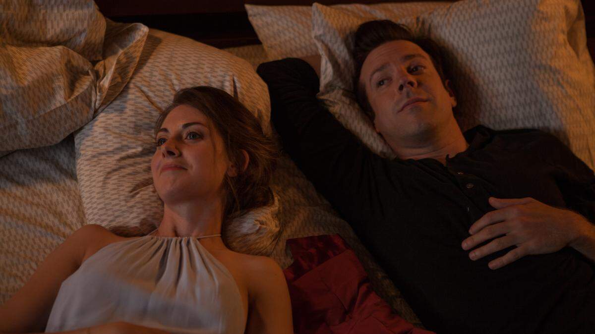 Lainey (Alison Brie) and Jake (Jason Sudeikis) star in "Sleeping With Other People." IFC Films Release