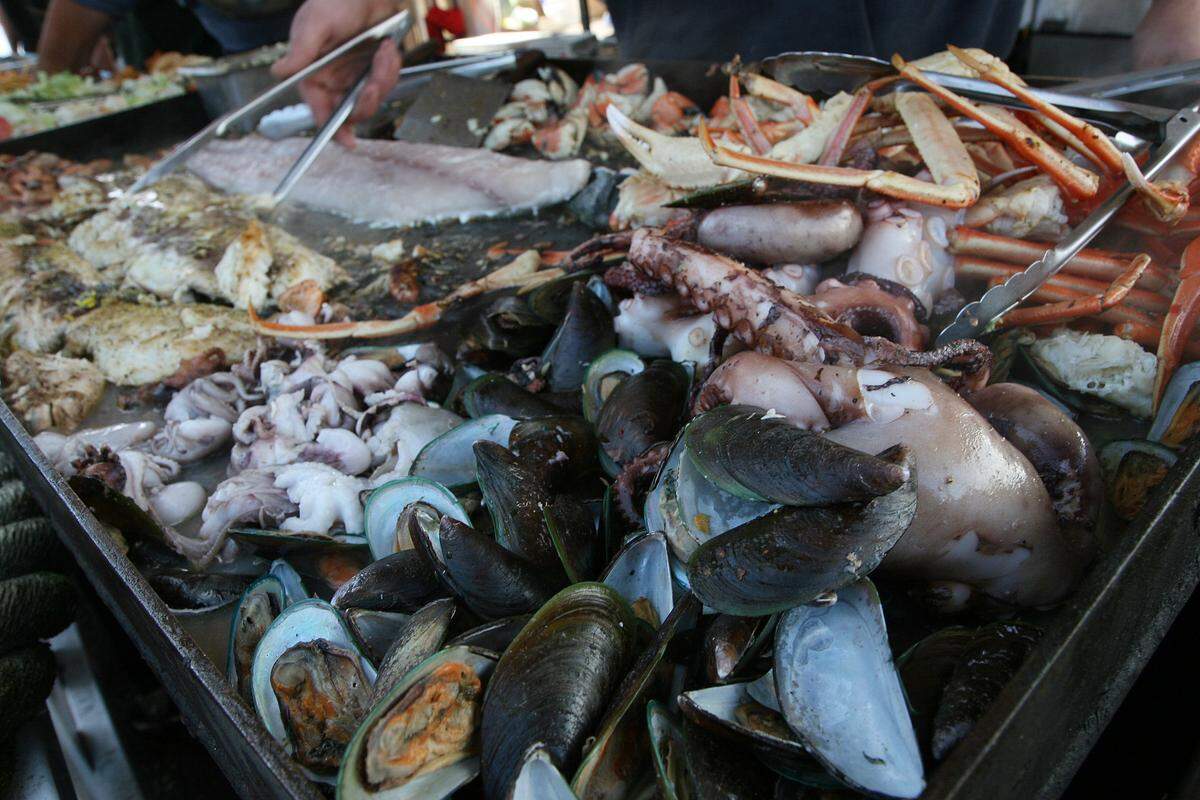 There’s a bounty of seafood to sample at the annual Cortez Commercial Fishing Festival.