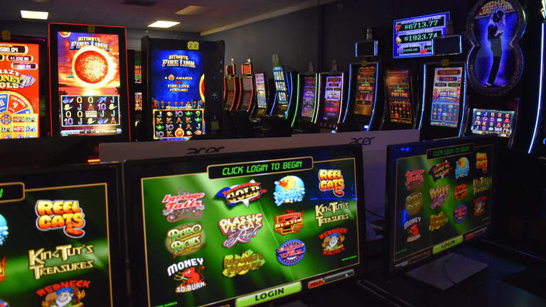 Manatee County moves to end illegal gambling arcades with strict regulations