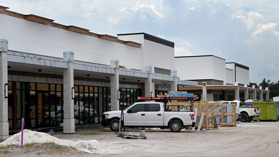 3 new restaurants coming to this Manatee shopping center, developer says