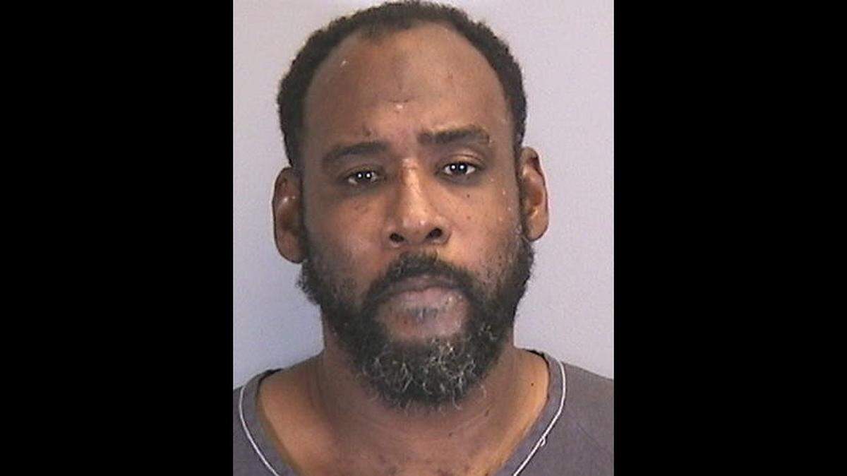 Anderson Carter, 48, was arrested after Manatee County Sheriff’s Office deputies said he attacked and carjacked an Uber driver in Bradenton on Monday night.