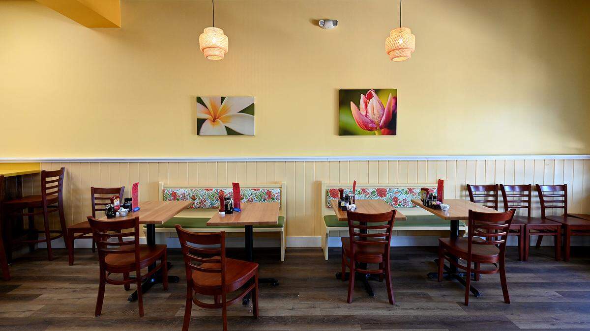 The spacious dining room at the Toasted Mango Cafe in Holmes Beach.