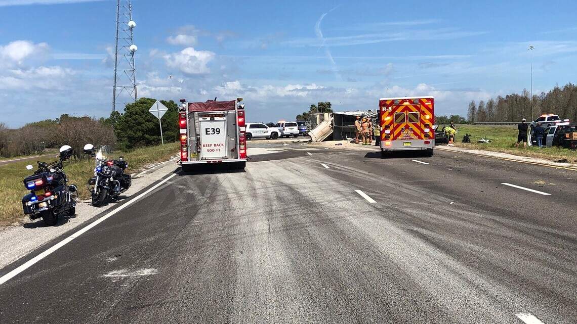 All lanes open after multi-vehicle I-75 crash in Sarasota | Bradenton ...