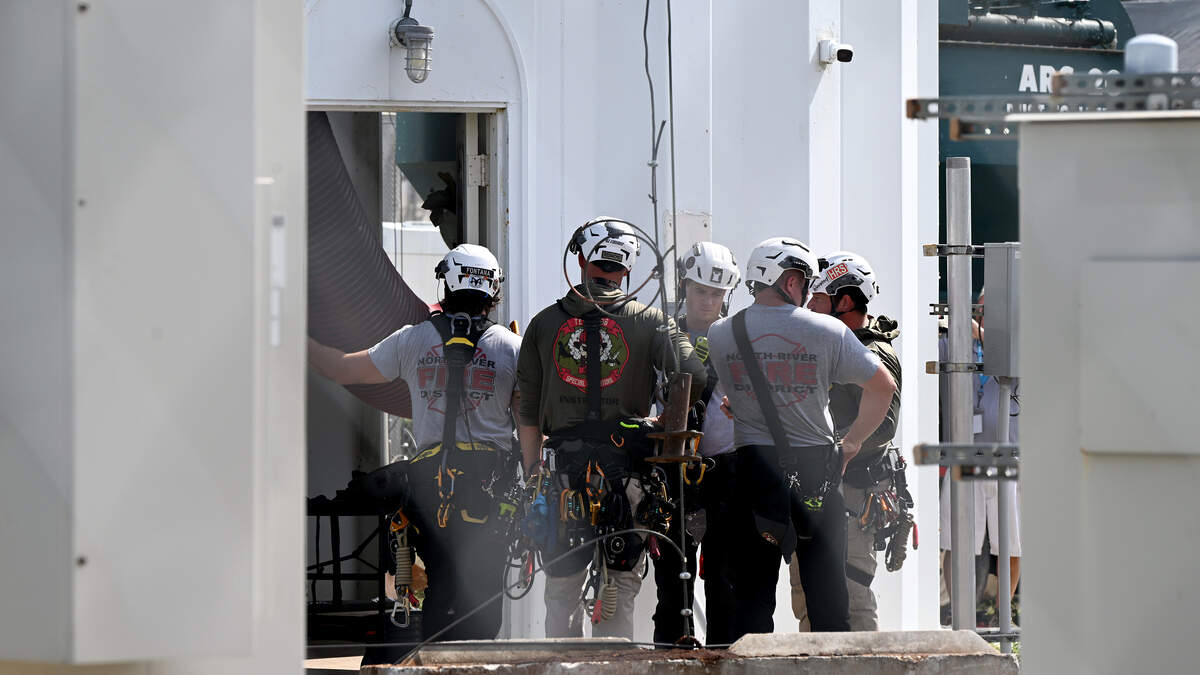 A worker performing maintenance on the City of Bradenton water tower near G.T. Bray Park suffered a lower leg injury and had to be rescued by members of the Bradenton Fire Department and other technical rescue groups from the area. They had to perform a high-angle rescue, according to Fire Chief Tim Geer, at around 9:30 a.m. on May 27, 2026.