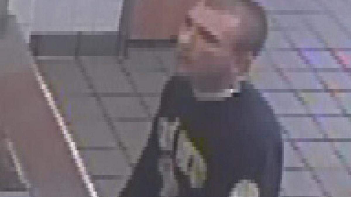 A photo of an armed robbery suspect at a Taco Bell late Monday morning, according to the Manatee County Sheriff's Office. 
 PHOTO PROVIDED