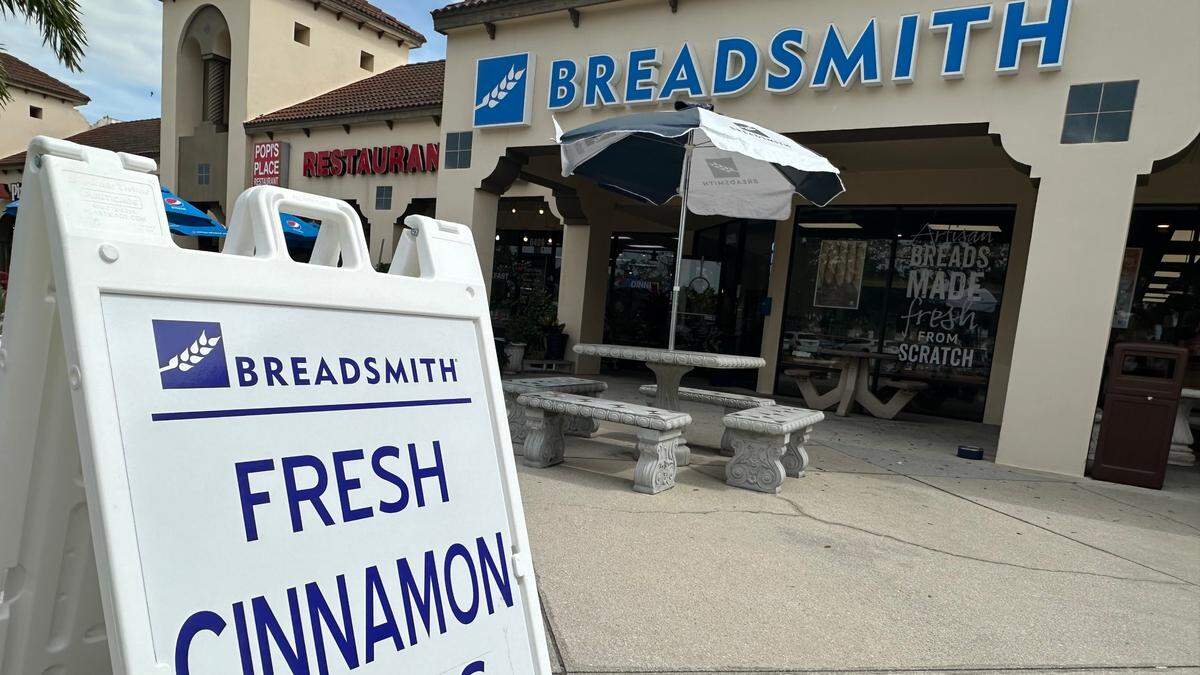 Breadsmith was advertising fresh cinnamon buns this week. The new bakery is at 6425 Manatee Avenue W. in the Fountain Court shopping center.