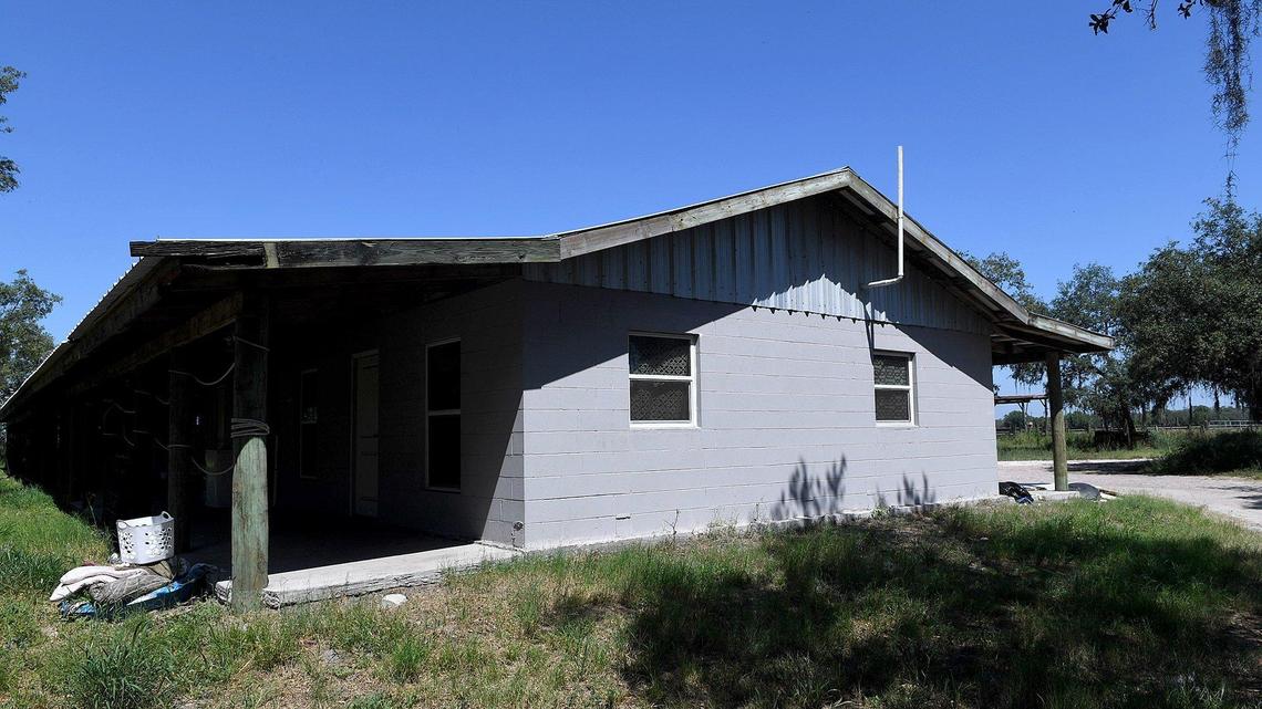 The building which houses several efficiency apartments on one of Dakin Dairy’s property in Myakka City where Eduardo Posso’s family used to live.
