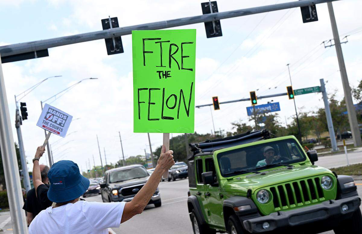 Hundreds of protestors gathered Saturday, April 5, 2025, on Cortez Road West in one of the many national “Hands off” protests against President Donald Trump’s policies.