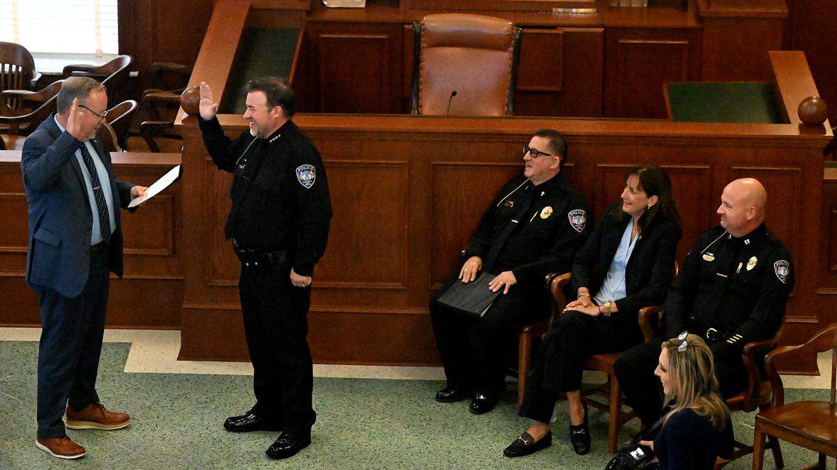 Josh Cramer is sworn in as the new Bradenton Police Chief by Mayor Gene Brown in the Honorable “Chips” Shore Historical Courtroom on July 8, 2025.