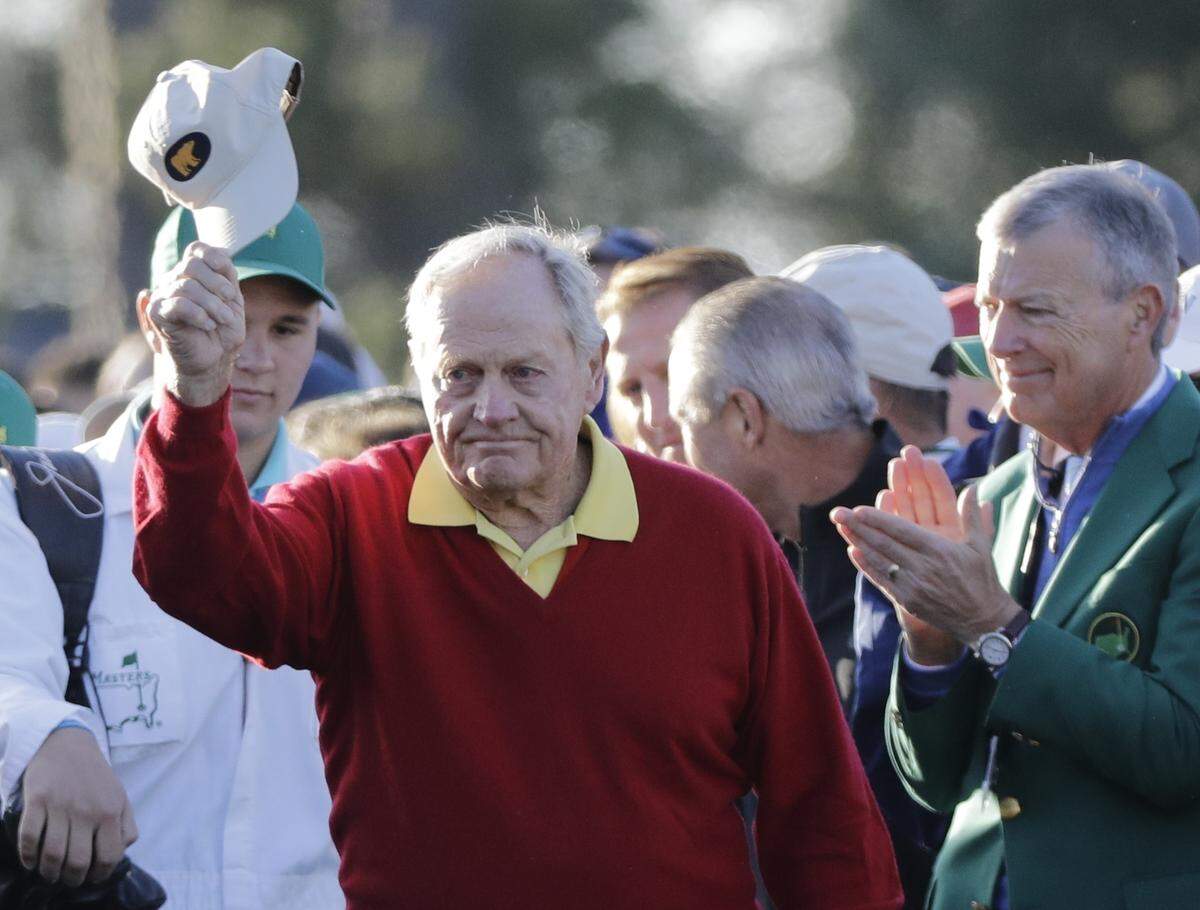 Jack Nicklaus is introduced before hitting an honorary first tee shot before the first round at the Masters.