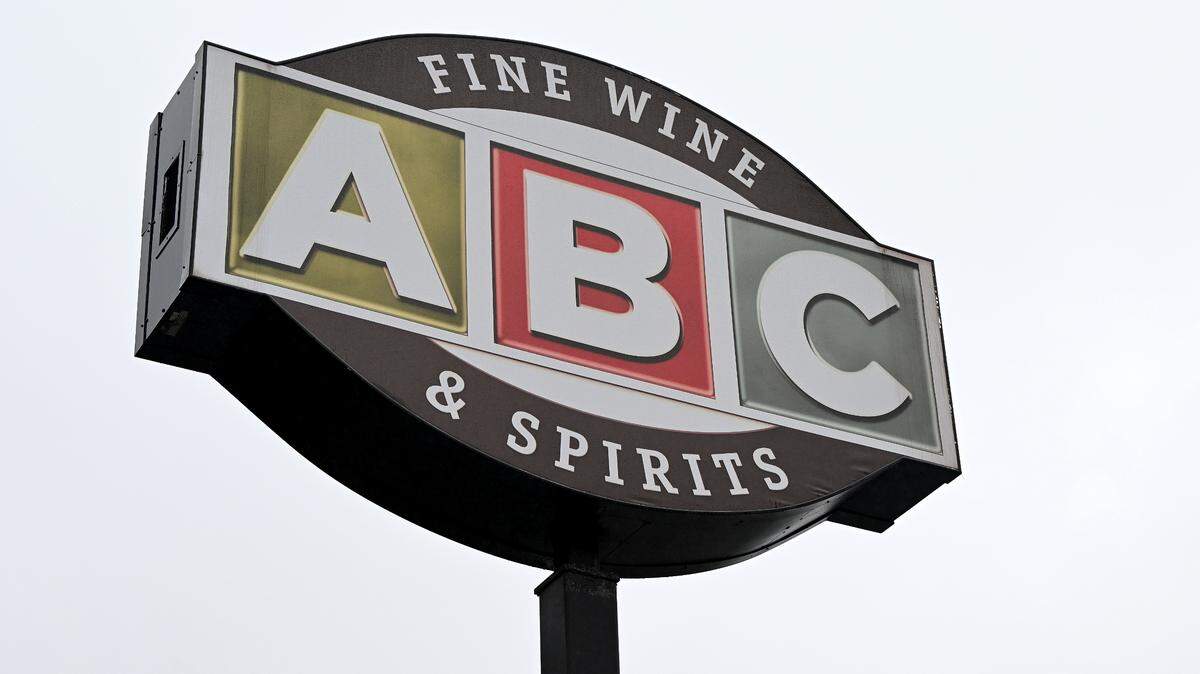 ABC Fine Wine & Spirits is expanding its footprint in Manatee County with a fifth store coming to Palmetto, according to local development records.