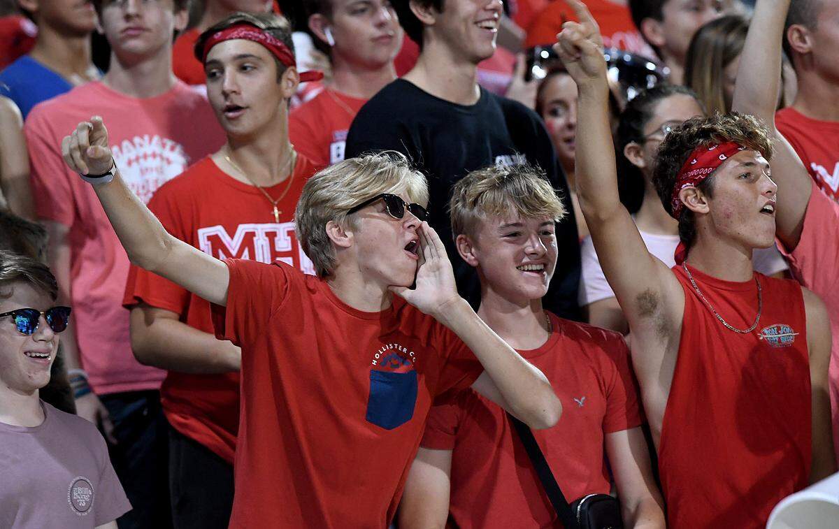 Look for the crowd to be out in full force at Hawkins Stadium on Friday night when Manatee hosts Largo Pinellas Park in the Class 7A-Region 3 quarterfinals.