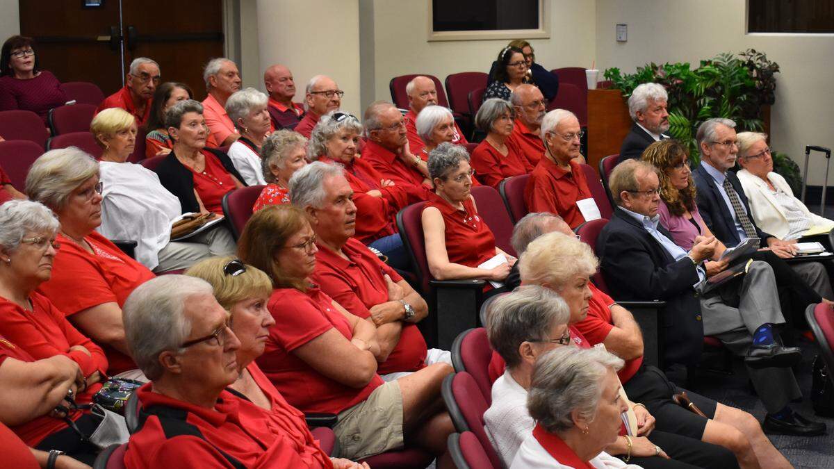 About 50 Tara residents attended the Board of County Commissioners' Land Use Meeting Thursday to rally against a proposed commercial development at the corner of Tara Boulevard and State Road 70 that developers sued Manatee County over.