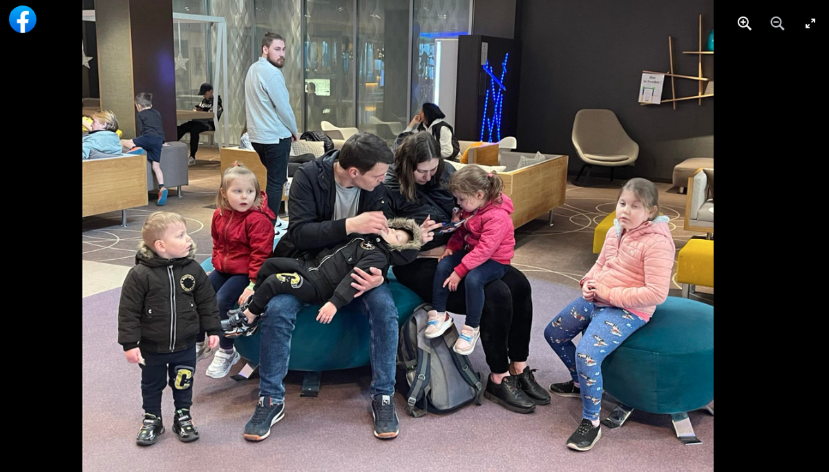 A refugee family from the Donbas with 5 children under the age of 6 were helped by Help Ukraine 22.