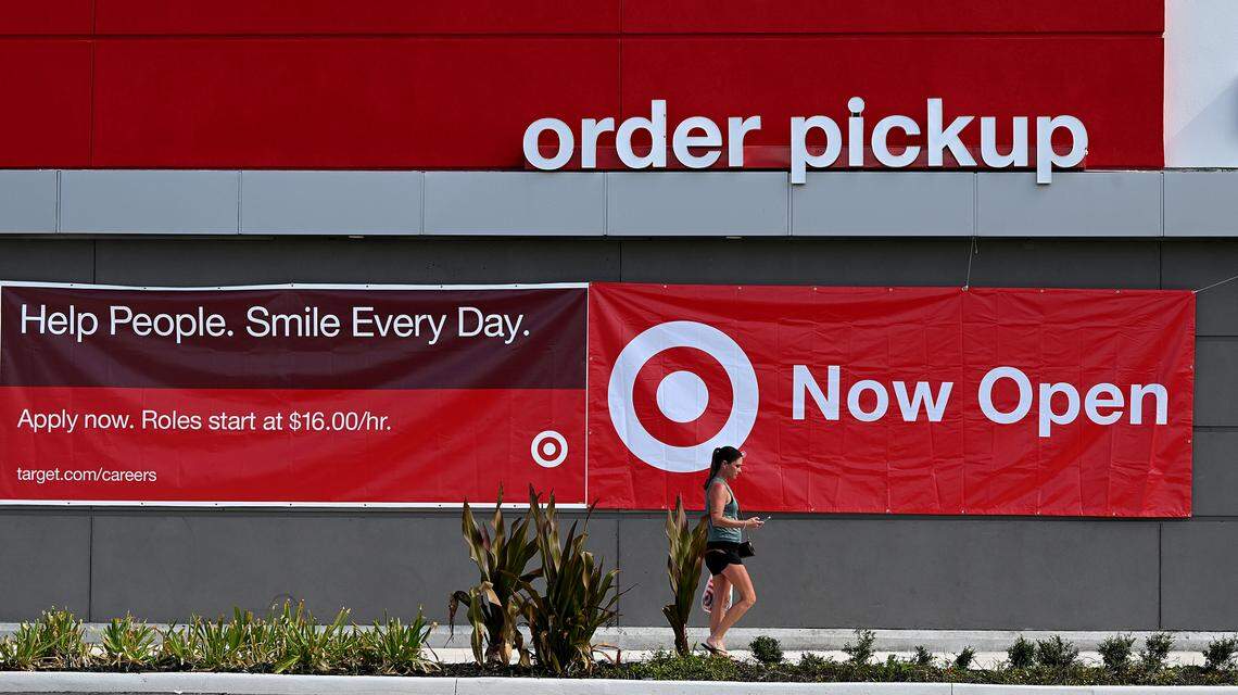 Target confirmed the opening of its new Beachway Plaza store at 7350 Manatee Ave. W., Bradenton, ahead of the anticipated Sunday, Aug. 18 opening date.