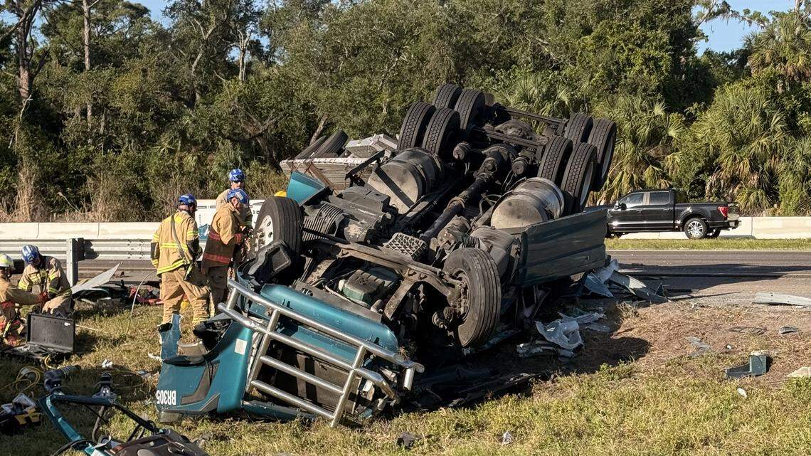 Hit-and-run driver started fatal I-75 crash in Manatee County, FHP says