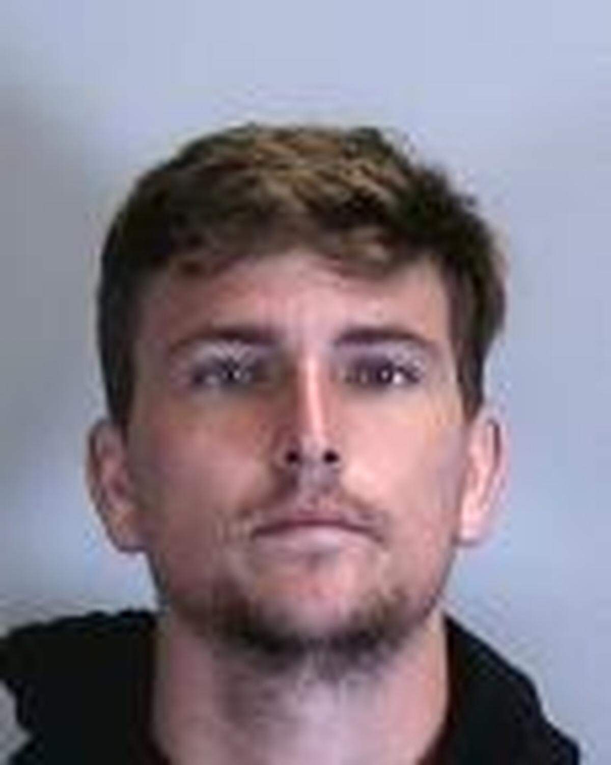 Gavin Loge, contempt of court, $2,000 bond.