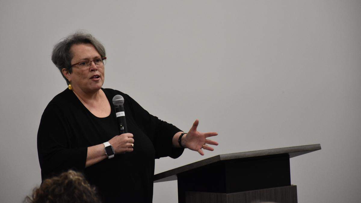 Kennedy Smith, co-founder of the CLUE Group consulting firm, will be in charge of coming up with a set of recommendations, policies and programs “to make the historic heart of Bradenton more economically prosperous and vibrant.”&nbsp;