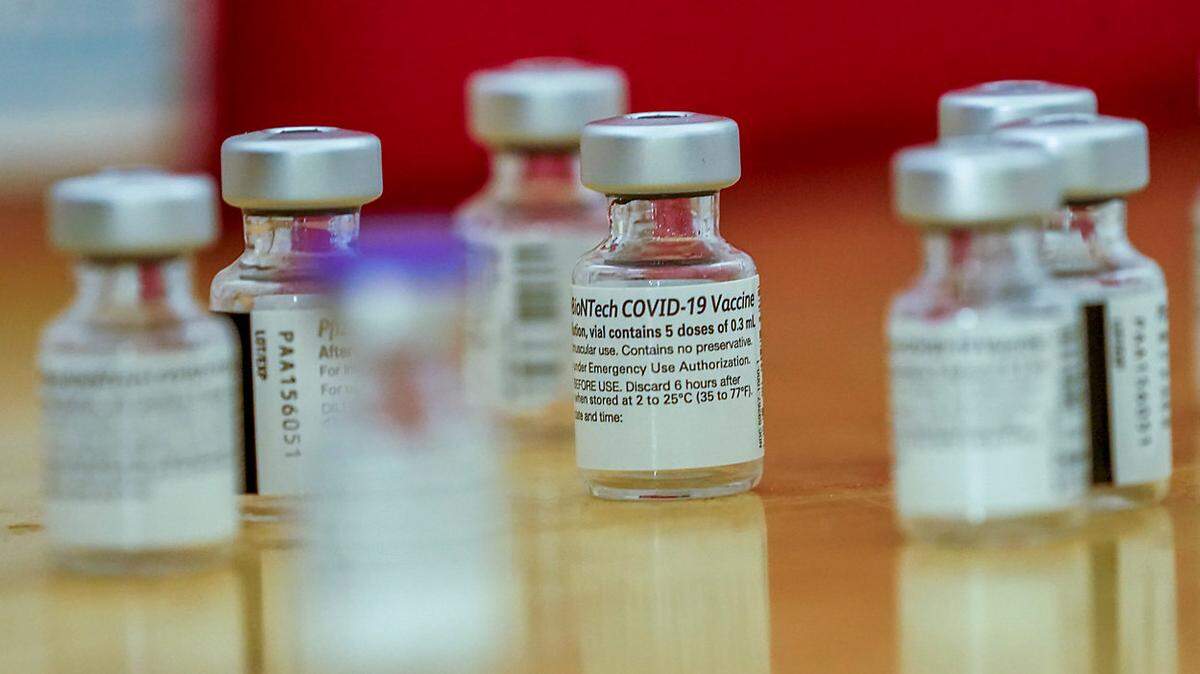The slow rollout of COVID-19 vaccines by a United Nations agency is raising concerns in Latin America and the Caribbean, where governments are looking to cut their own deals with manufacturers.