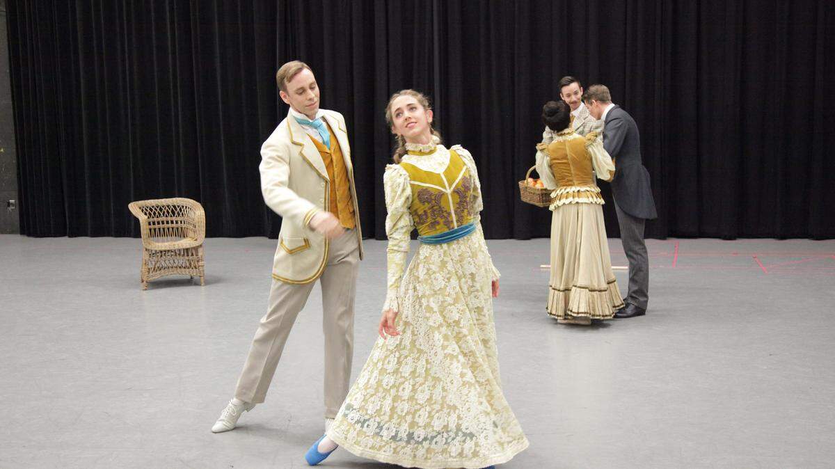 The Sarasota Ballet becomes the first American company to perform "Enigma Variations (My Friends Pictured Within)," the Frederick Ashton 1968 one-act set to music by Edward Elgar. FRANK ATURA/Special to the Herald