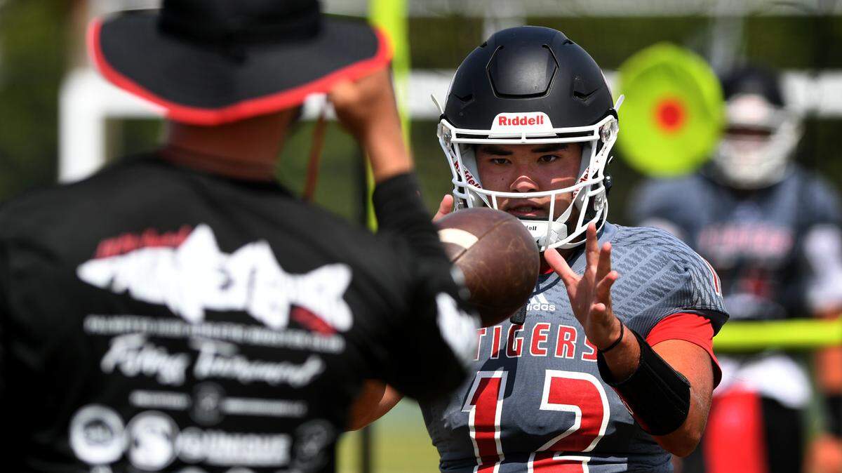 Varsity and Jr. Varsity took to Palmetto’s practice field August 17, 2022, with Coach Dave Marino in preparation for the season start of football.