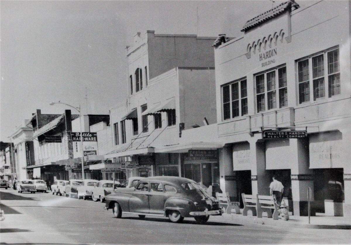 Bradenton’s Old Main Street in the mid-1950s (shown above) was home to Keeton’s Office Supply. In 1968 the company moved into a former hardware store at 817 Manatee Ave. W.