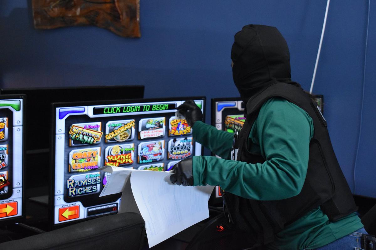 The Manatee County Sheriff’s Office raided and shut down the Spin City Arcade, 3304 First St. W., Bradenton, on Thursday, Sept. 14, 2023. Deputies say the business ran an illegal gambling operation with slot machines.
