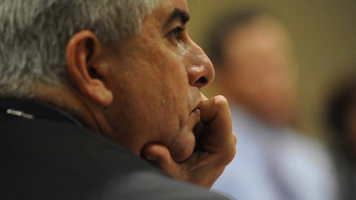 Rep. Julio Gonzalez listens as Manatee County leaders address the growing heroin epidemic, during a roundtable discussion led by Rep. Jim Boyd on Wednesday at the Manatee County Administration Building. 
 GRANT JEFFERIES/Bradenton Herald