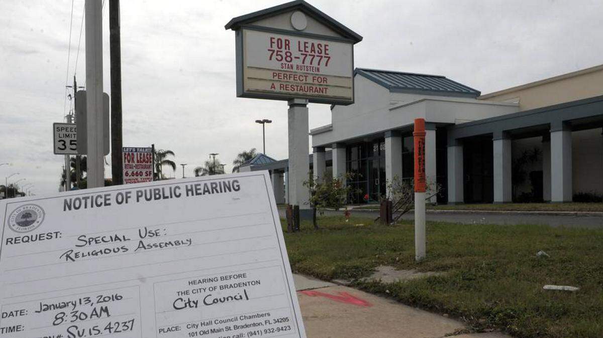 Bradenton officials reversed a prior denial of a special use application for religious assembly for the former Kiwanis Club of Bradenton building at 2102 14th St. W. HERALD FILE PHOTO