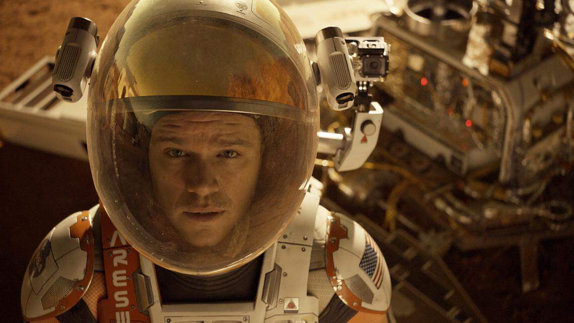 Damon's isolation in 'The Martian' parallels his departure from Hollywood 