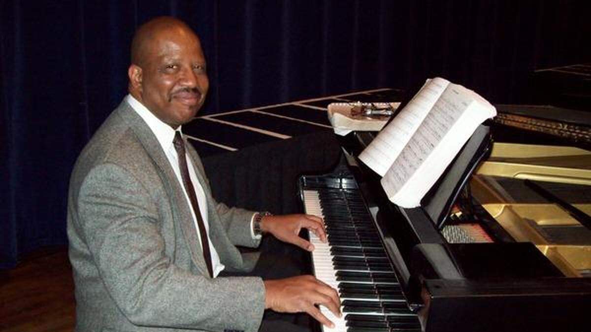 Roger Harrison will play a two-hour set Saturday at CopaMoca in Village of the Arts.