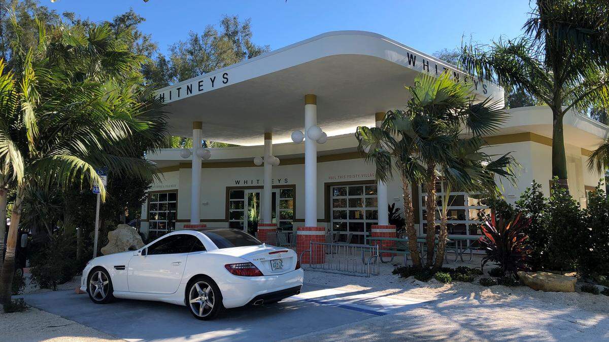 Whitney’s opened Sunday at 6990 Gulf of Mexico Drive, Longboat Key, bringing a new fun, informal dining destination to the area. The restaurant is located in a former Chevron station.