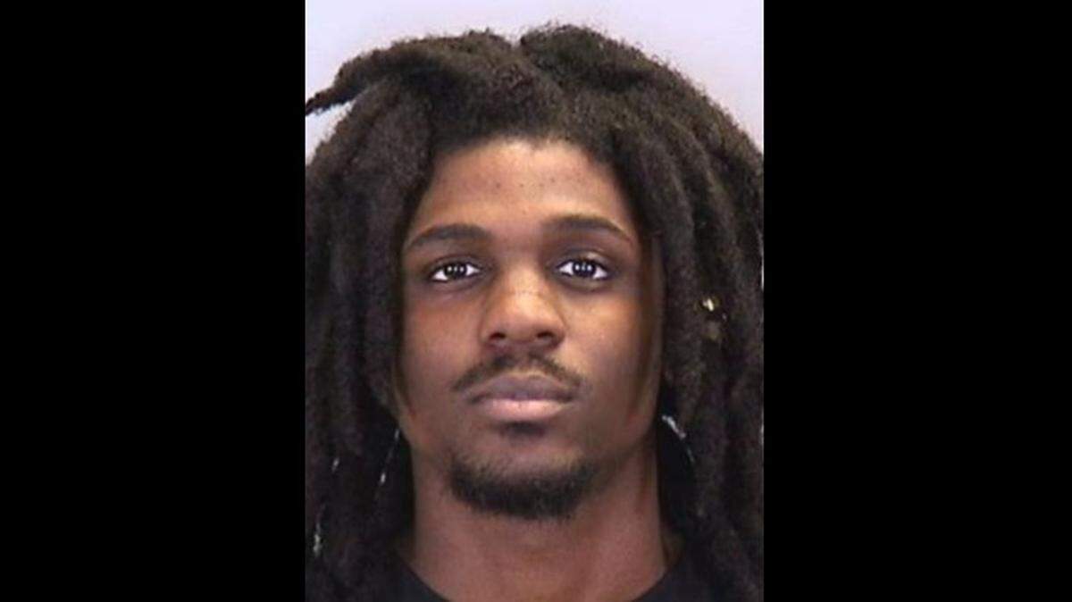 Terrance Green, 26, is wanted for grand theft and violation of probation, deputies say.