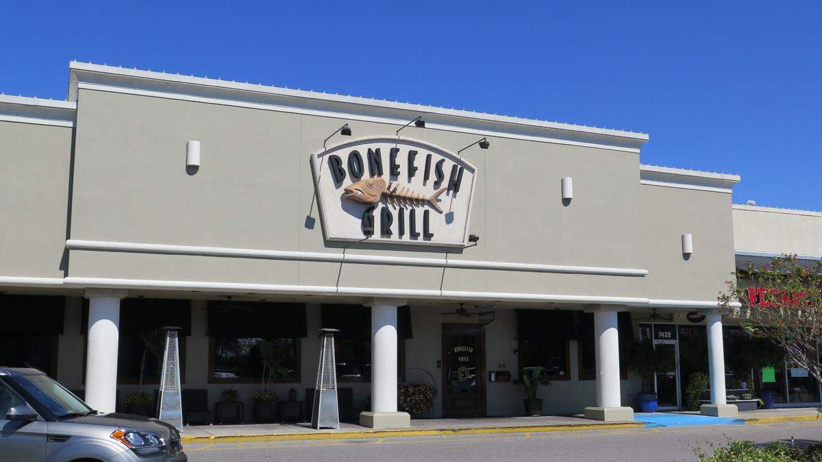 None of the Tampa Bay-area Bonefish Grill locations are affected by Bloomin' Brands' decision to close 14 Bonefish Grill restaurants. JANELLE O'DEA/Bradenton Herald