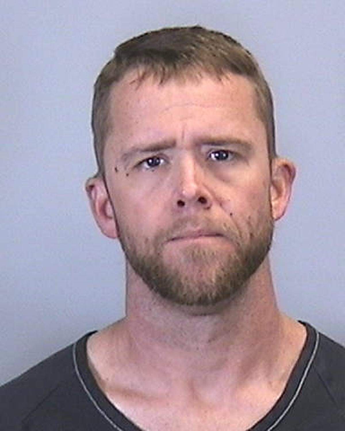 Craig Baier, violation of probation, $10,000 bond.