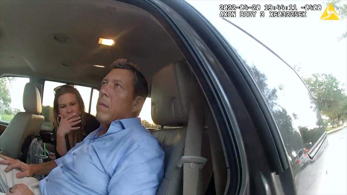 Commissioner George Kruse could face a DUI charge after crashing his pickup truck into a tree on April 20, according to the Manatee County Sheriff’s Office. Bodycam footage shows the scene of the crash.