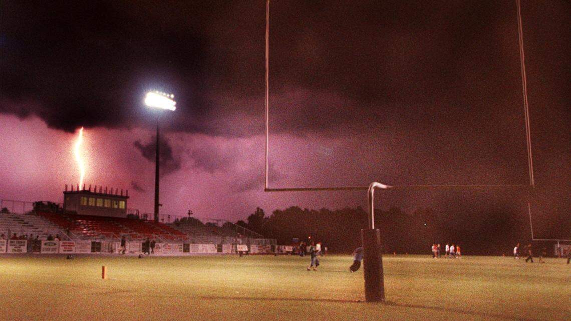 When lightning strikes: What you need to know about how prep football handles bad weather
