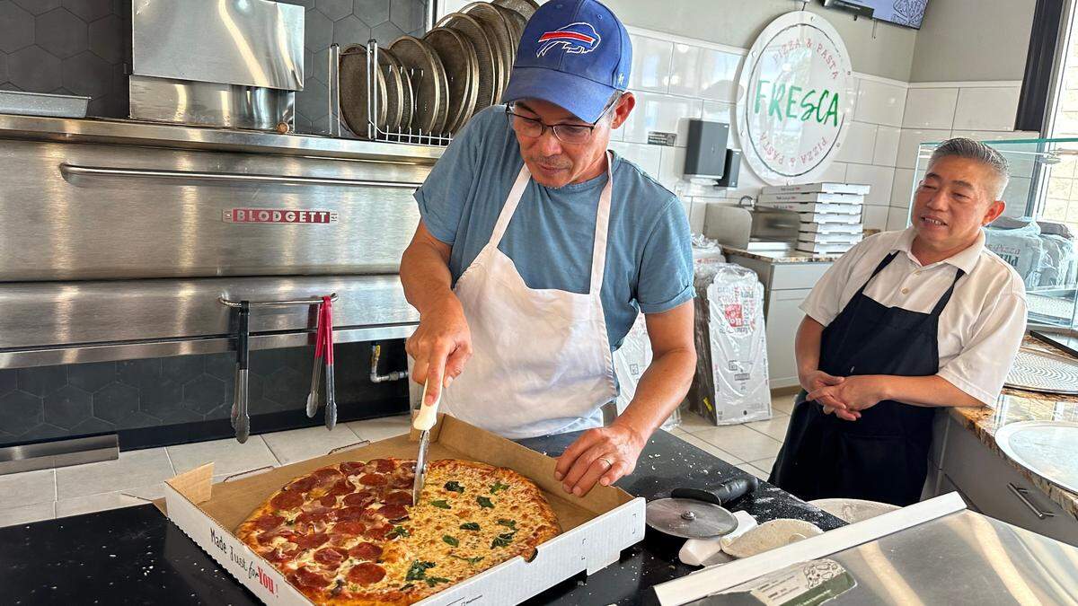 Fresca Pizza & Pasta, 5348 34th St. W., is a new family-owned and operated restaurant in Bradenton. Shown 7/19/2023.