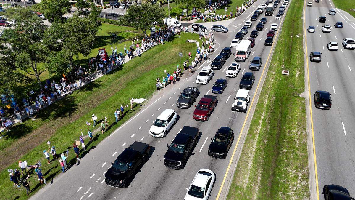 Hundreds attended the No Kings protest organized by Indivisible Manatee near the University Town Center along University Parkway in Sarasota on June 14, 2025.