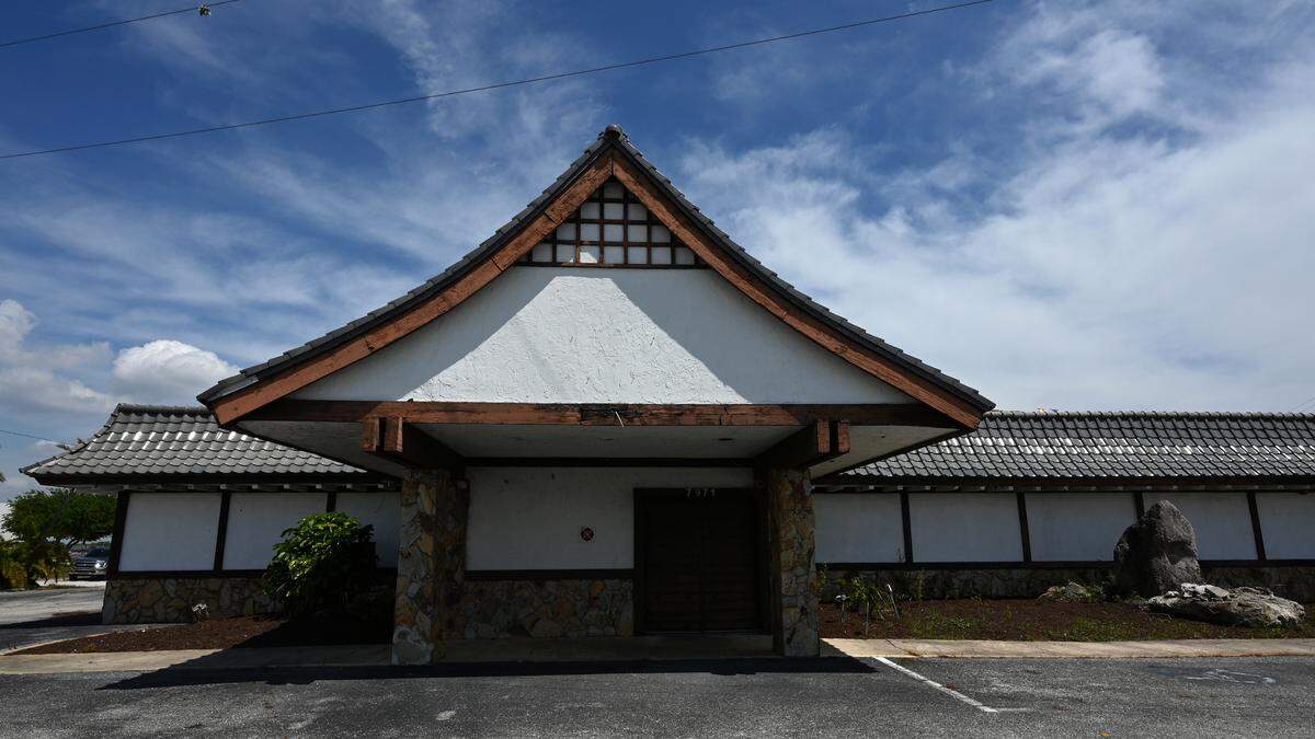 The land where Jo-To Japanese Steak House served the area for 40 years before closing may soon be the site for food trucks.