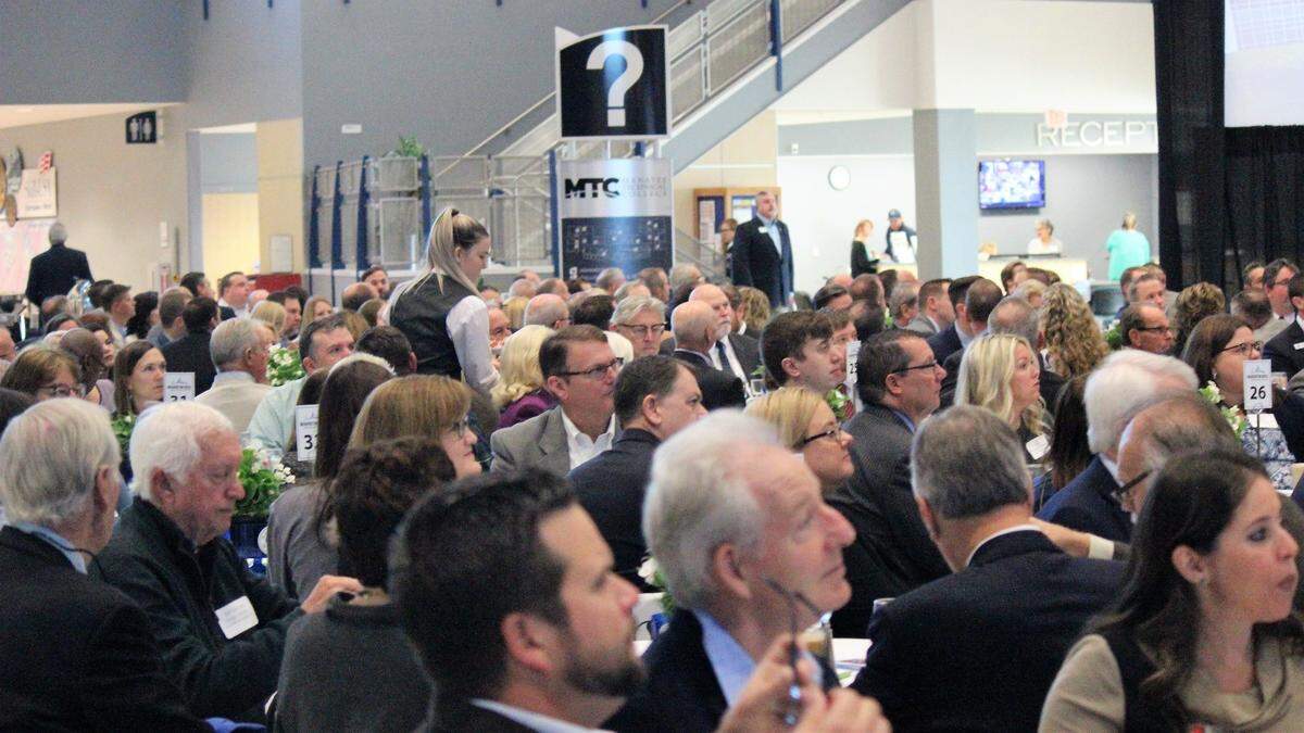 A crowd of 400 turned out to hear economist Hank Fishkind present his annual breakfast forecast to the Bradenton Area Economic Development Corporation. The event was held at Manatee Technical College.
