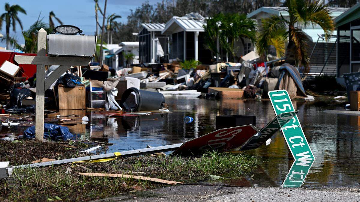 Sunny Shores Mobile Home Park suffered more damage after Hurricane Milton on Oct. 10, 2024.