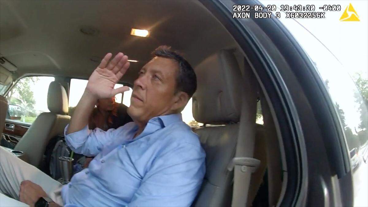 Commissioner George Kruse could face a DUI charge after crashing his pickup truck into a tree on April 20, according to the Manatee County Sheriff’s Office. Bodycam footage shows the scene of the crash.