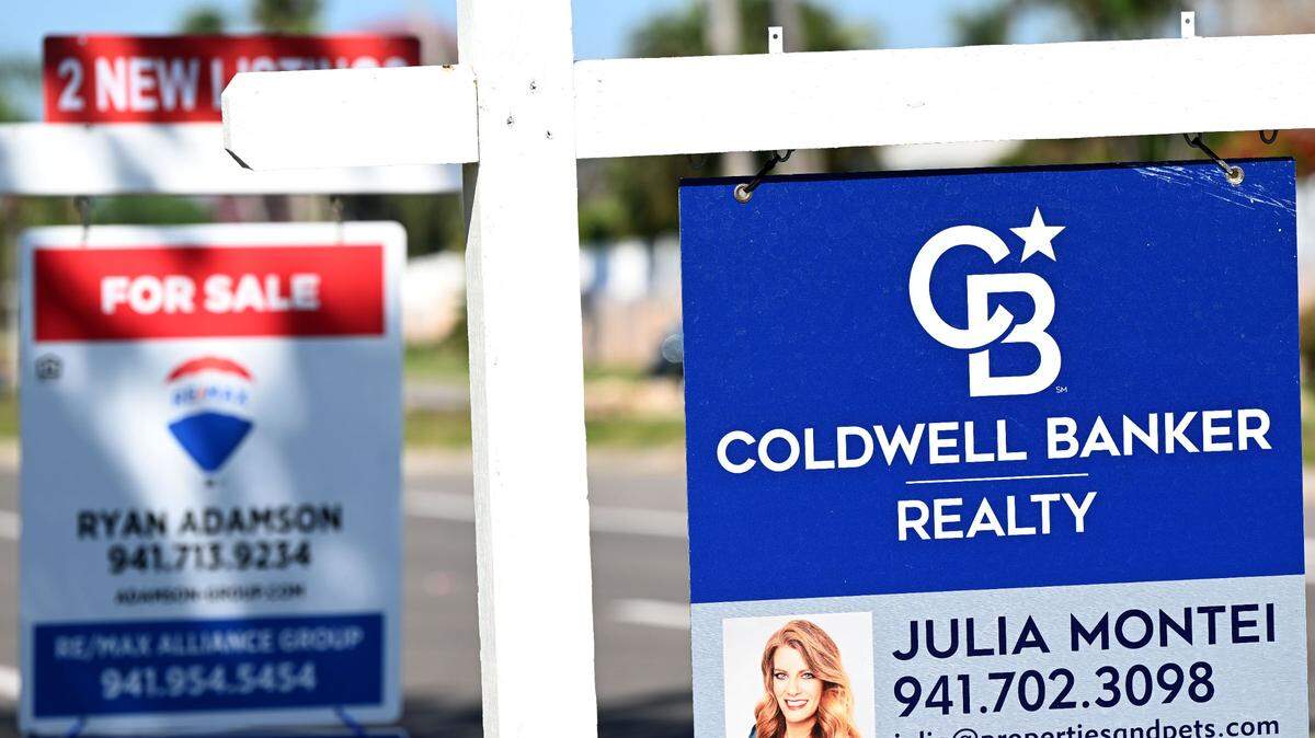 In June, the Bradenton area market for existing single-family homes saw fewer sales and a lot more choices for buyers compared to last year.