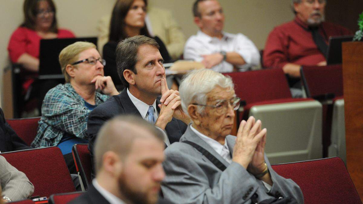 People listen to public comments and discussion Thursday as Manatee County commissioners consider raising impact fees to pay for future growth in the county. 
 GRANT JEFFERIES/Bradenton Herald