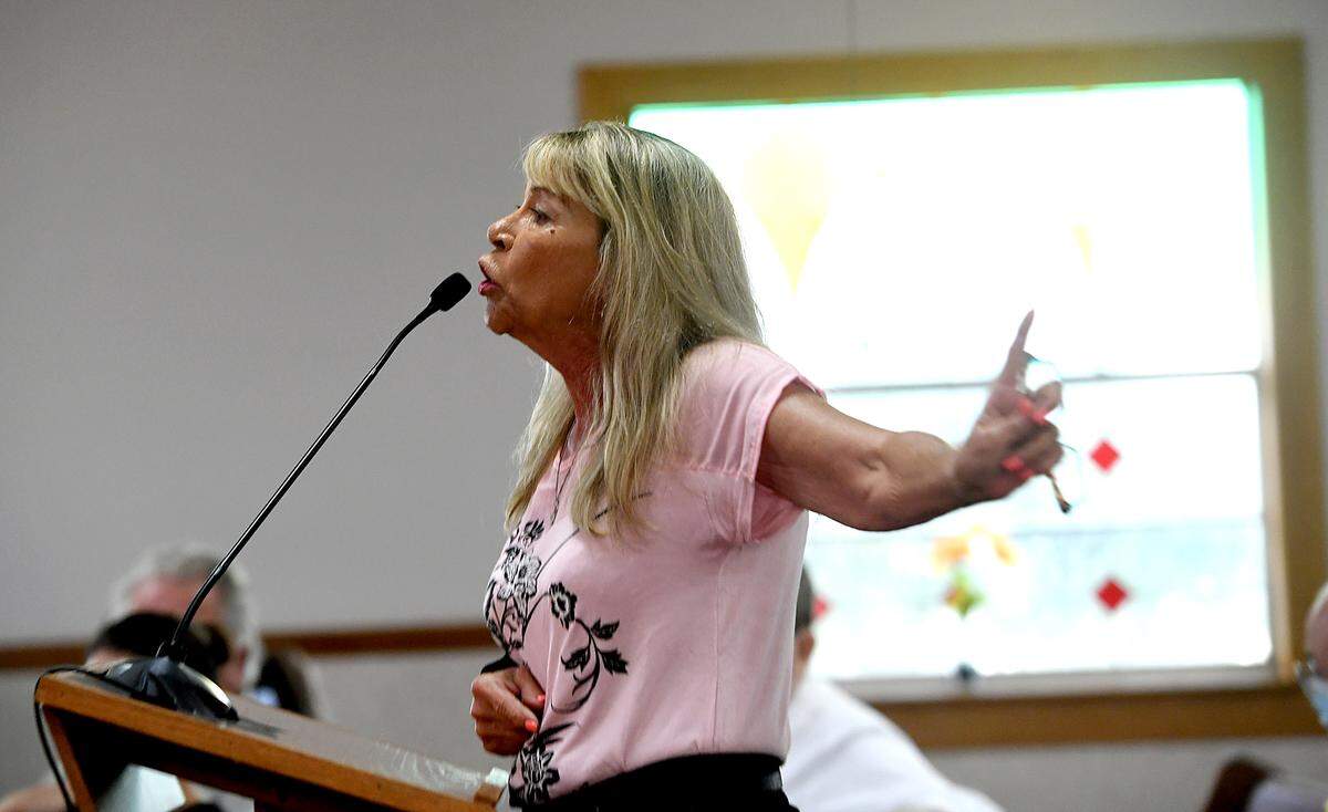 08/31/21—Carol Felts addresses the board as the Manatee County Commission holds a workshop at the Bethany Baptist Church in Myakka to talk to residents and hear from them on the subject of rural development.