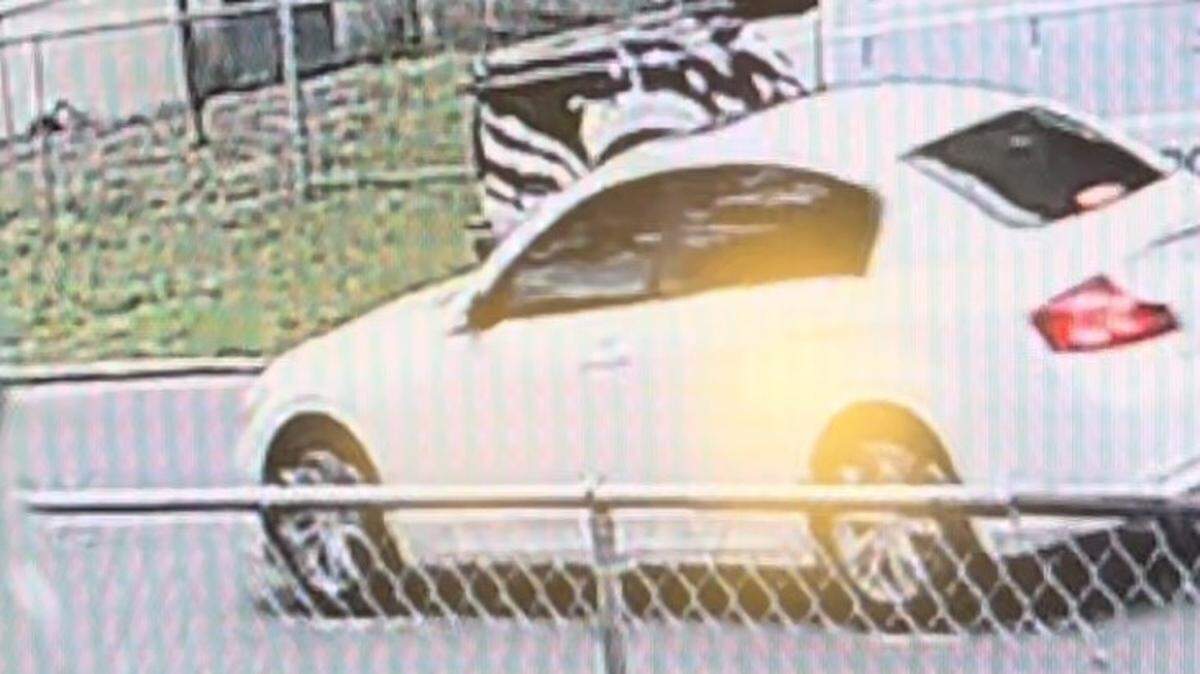 Surveillance video obtained by the Bradenton Police Department shows the white Infiniti the 15-year-old shooter drove away from the scene after shooting another minior mutiplul time. 04-02-22.