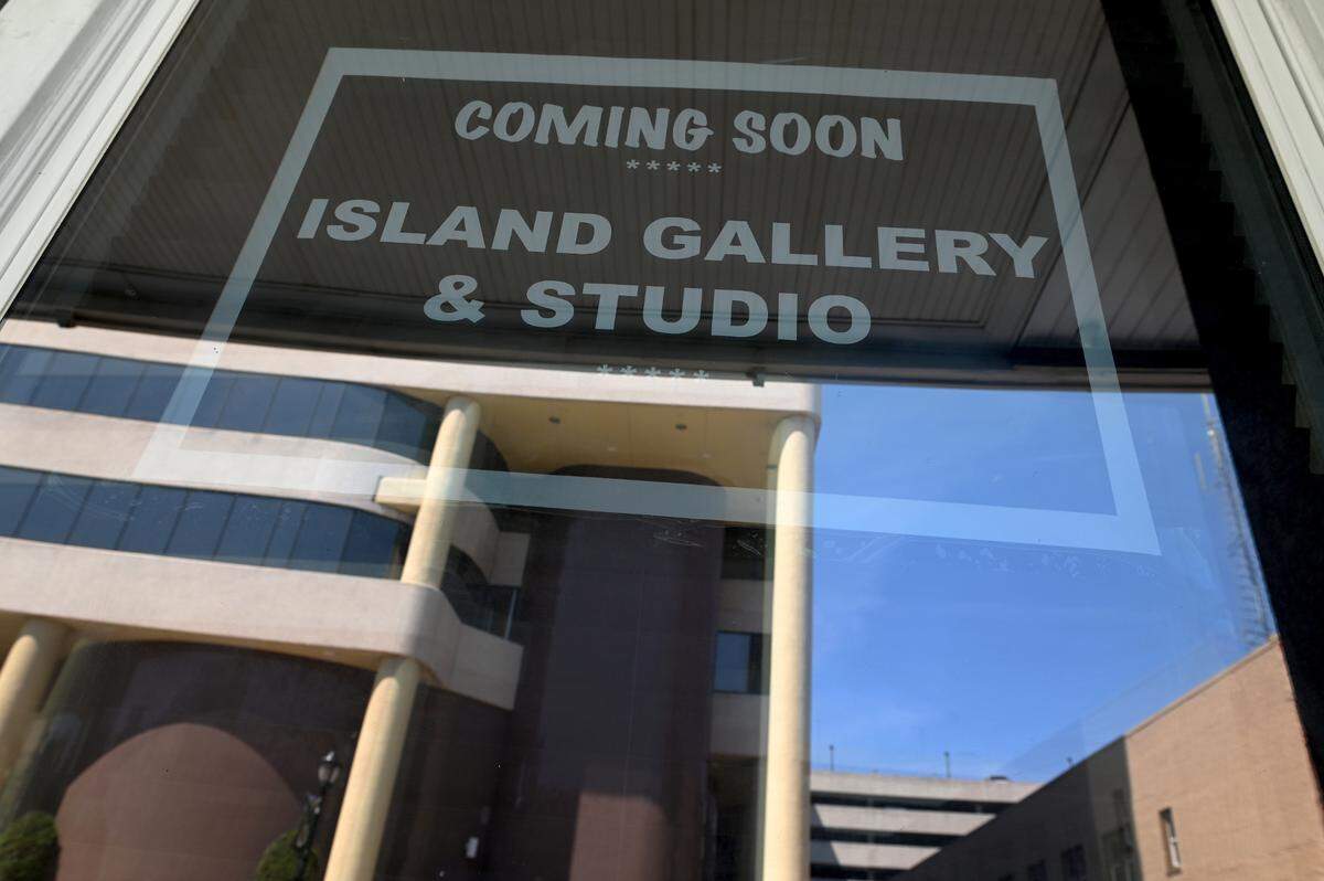 Thirty two years after Island Gallery West opened on Anna Maria, the co-op of about 25 artists, is moving to downtown Bradenton as the Island Gallery & Studio.